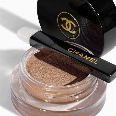 ombre chanel|chanel cream eyeshadow in undertone.